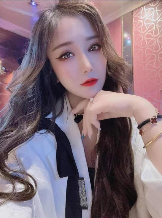 城开大厦 青春小雪